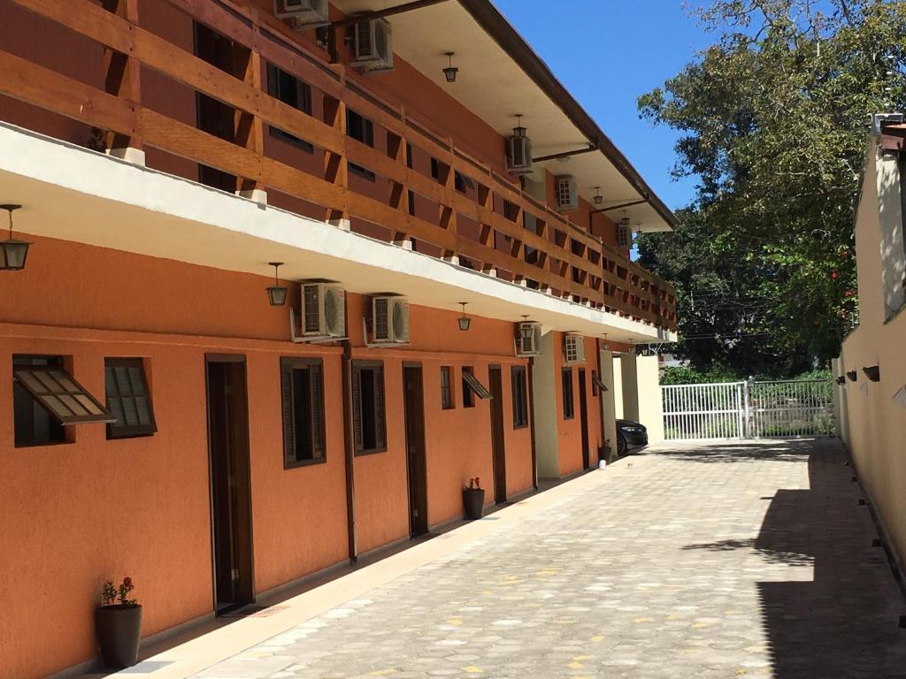 Chalés Ubatuba 102 - P. Itaguá room 1